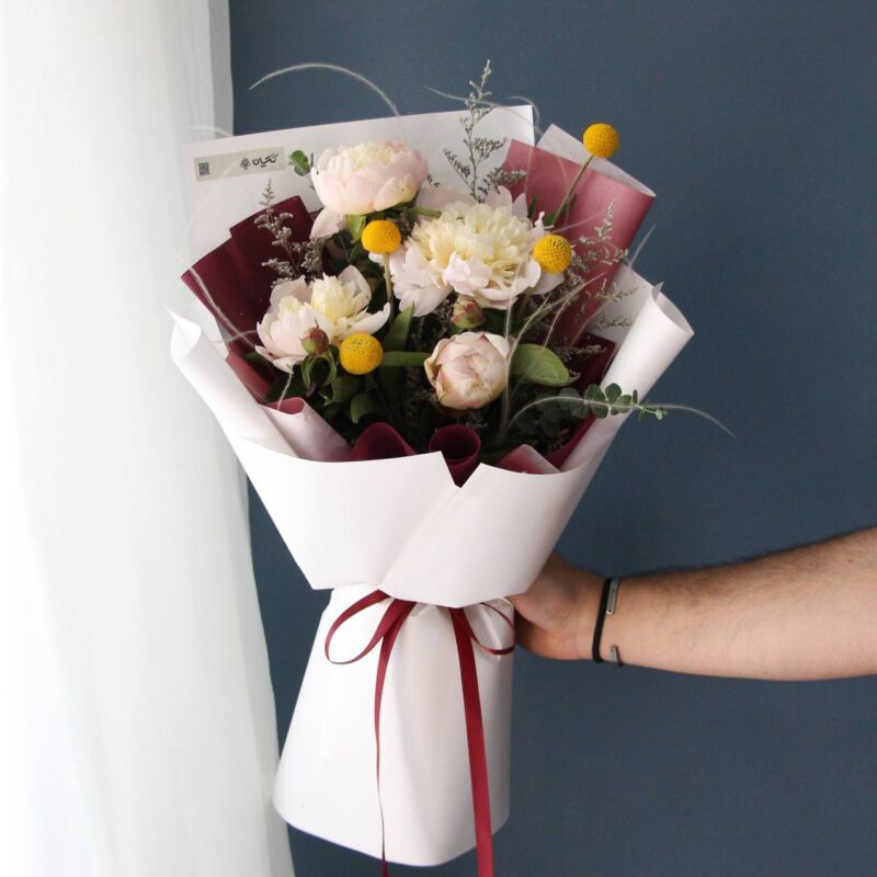 دسته گل پیونی