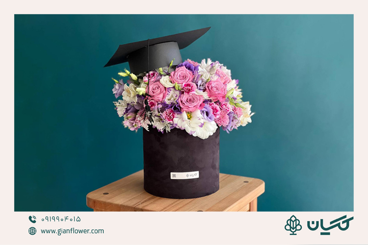 باکس گل رز جزو انواع گل مناسب جشن فارغ‌التحصیلی  