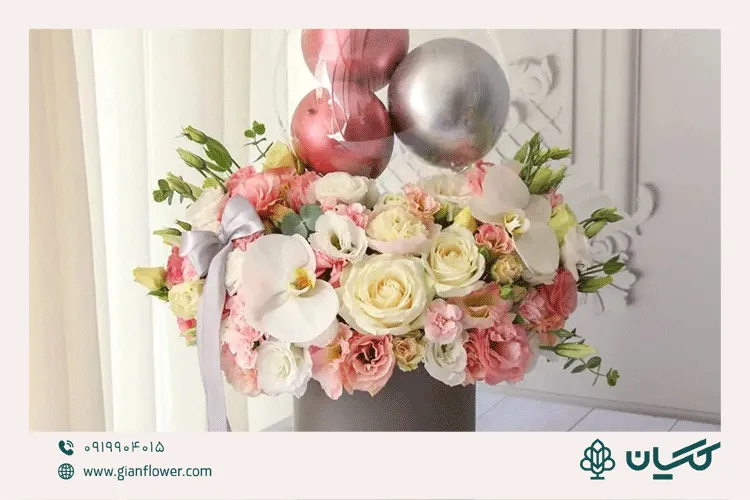 عکس باکس گل برای تولد مدل گیسیا همراه با بادکنک بوبو