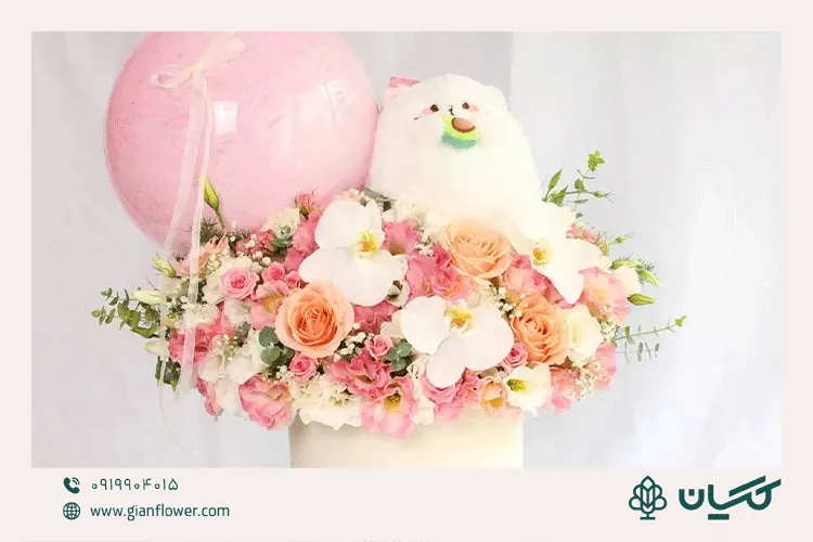 عکس باکس گل برای تولد مدل سانان همراه با بادکنک بوبو