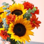 گلدان شیشه‌ای پاییزی برای تبریک تولد - گلفروشی گیان