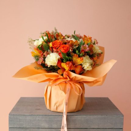 گلدان شیشه‌ای رز مینیاتوری پاییزی - گلفروشی گیان