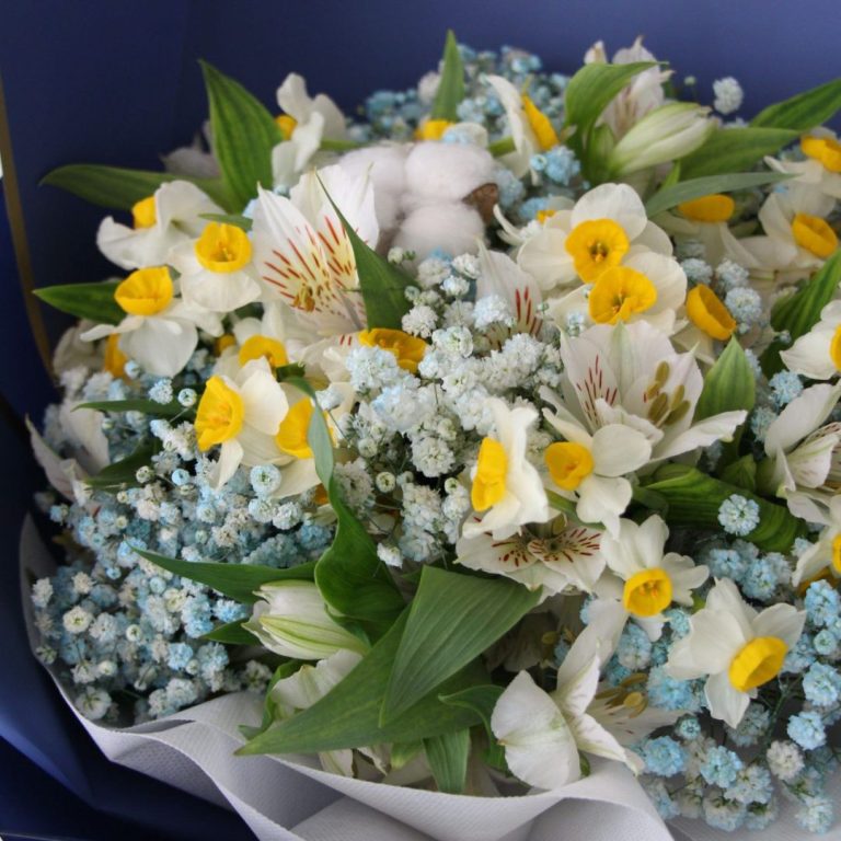 دسته گل نرگس آبی برای آقایان - گلفروشی