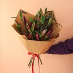 دسته گل مینیمال اورینتال سماقی