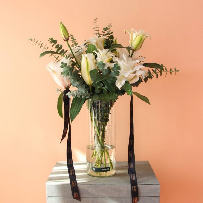 گلدان لی لی رز سفید لوکس و بزرگ