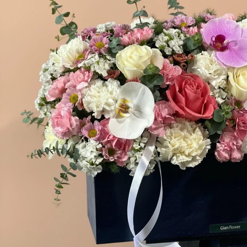 باکس گل پایه دار رز و ارکیده