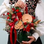 عکس گل زیبا شب یلدا گلدان سفالی