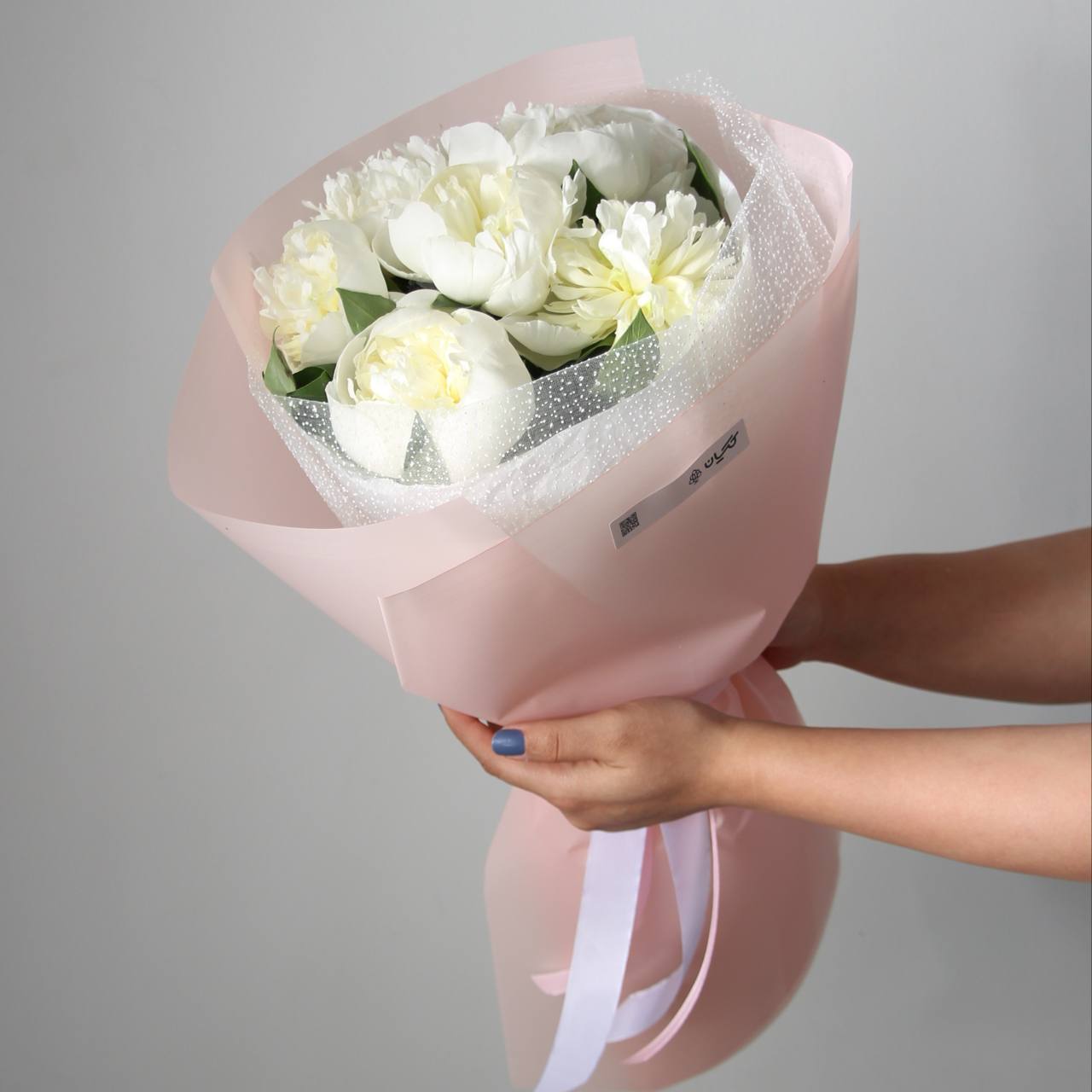 IMG_20260116_091627_247 دسته گل پیونی سفید