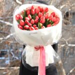 دسته گل بزرگ لاله قرمز