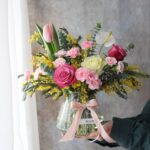 گلدان مینیمال لاله میموزا رز هلندی